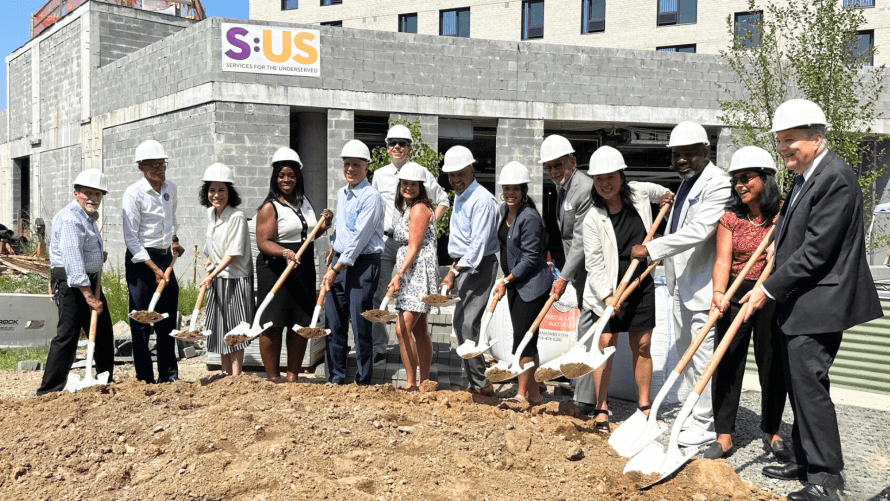 Group photo with Shovels at the Groundbreaking of Starhill Phase II